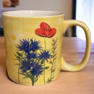Eddie Bauer Floral Mug